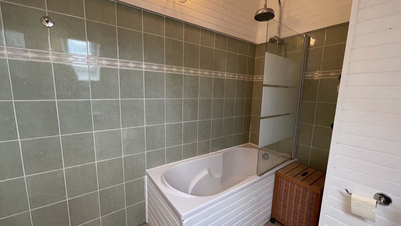 Photo of Others in Le Mesnil-Gilbert