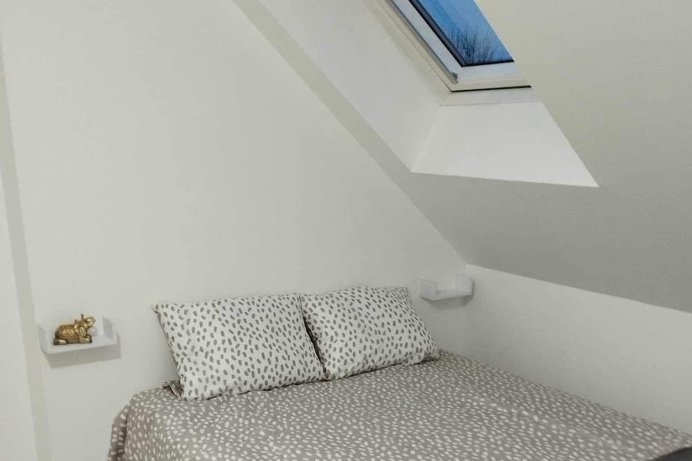 Photo of Bedroom in Lezigne