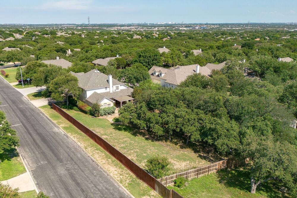 Photo of Outdoor in Helotes