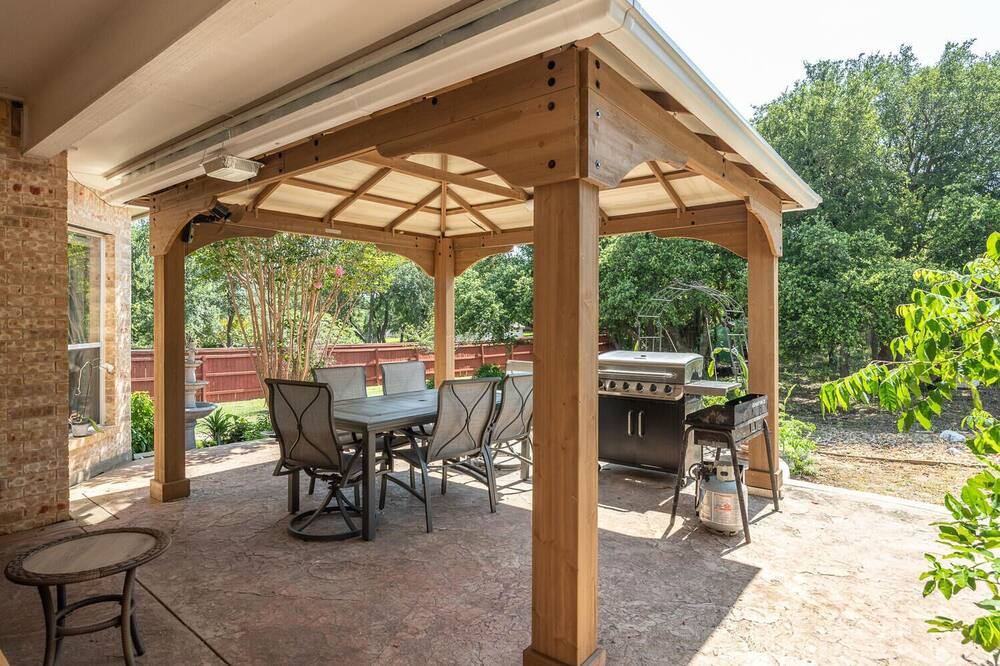Photo of Outdoor in Helotes