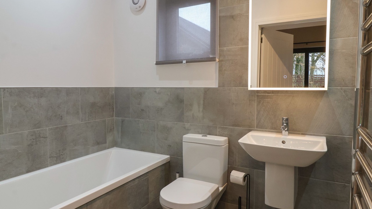 Photo of Others in Low Catton