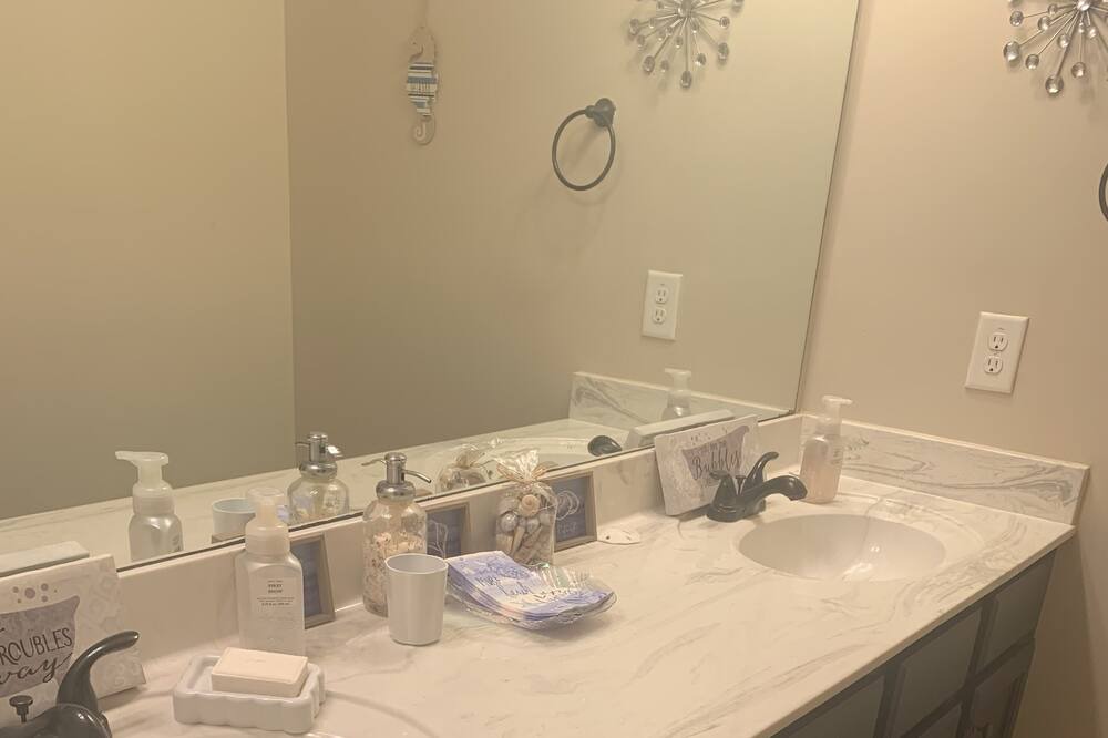 Photo of Bathroom in Hampton