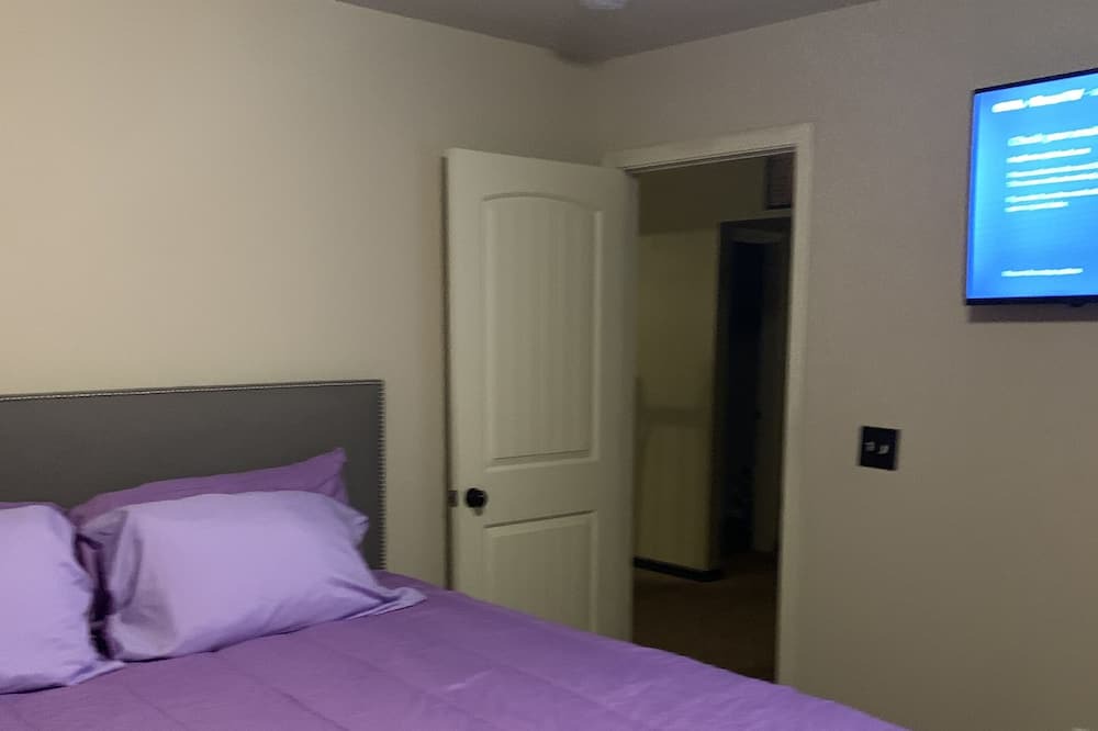 Photo of Bedroom in Hampton