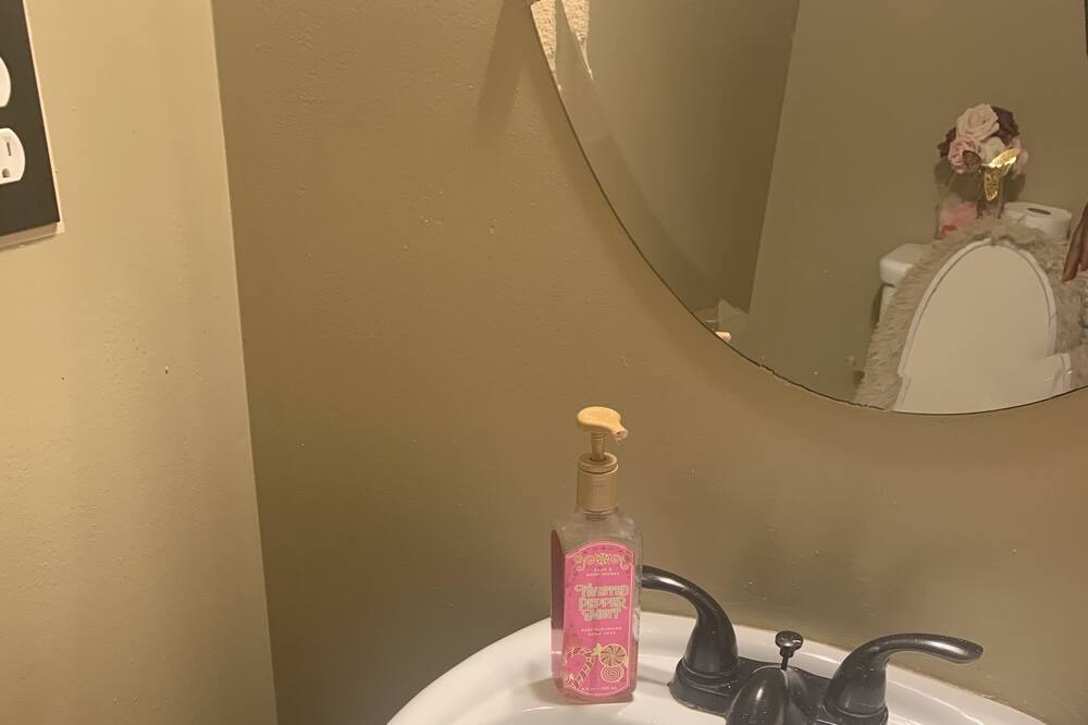 Photo of Bathroom in Hampton