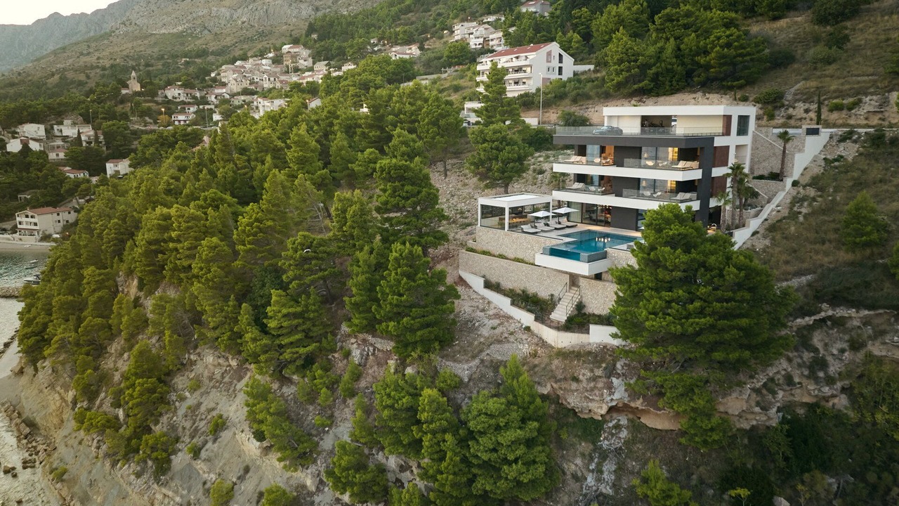 Photo of Outdoor in Mimice