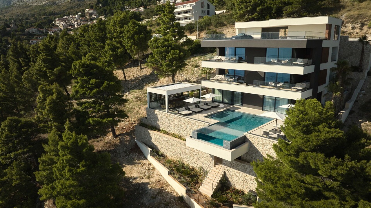 Photo of Outdoor in Mimice