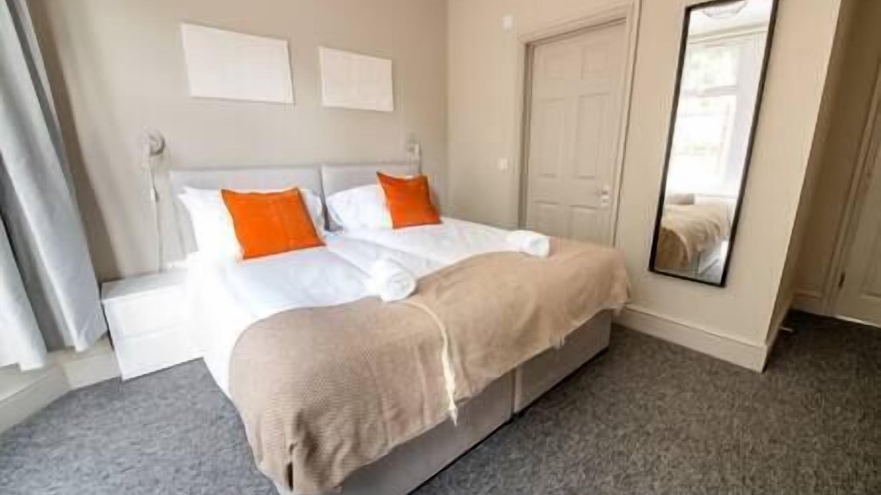 Photo of Others in Wyken