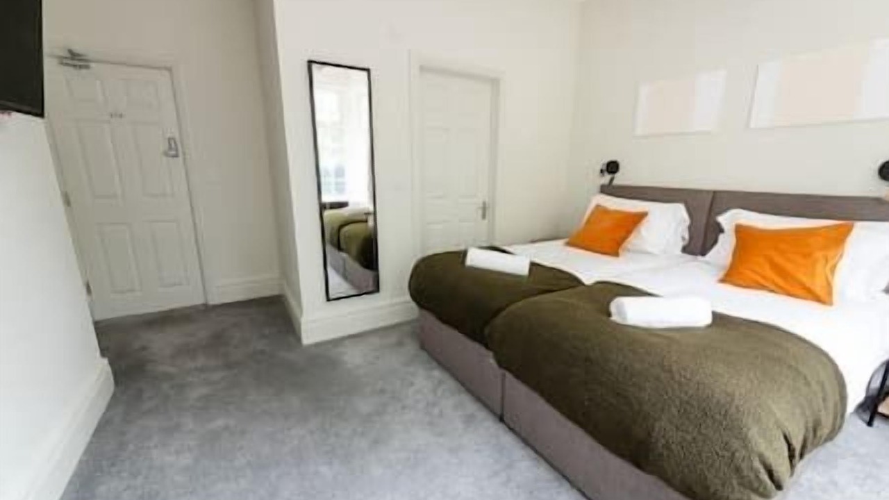 Photo of Others in Wyken