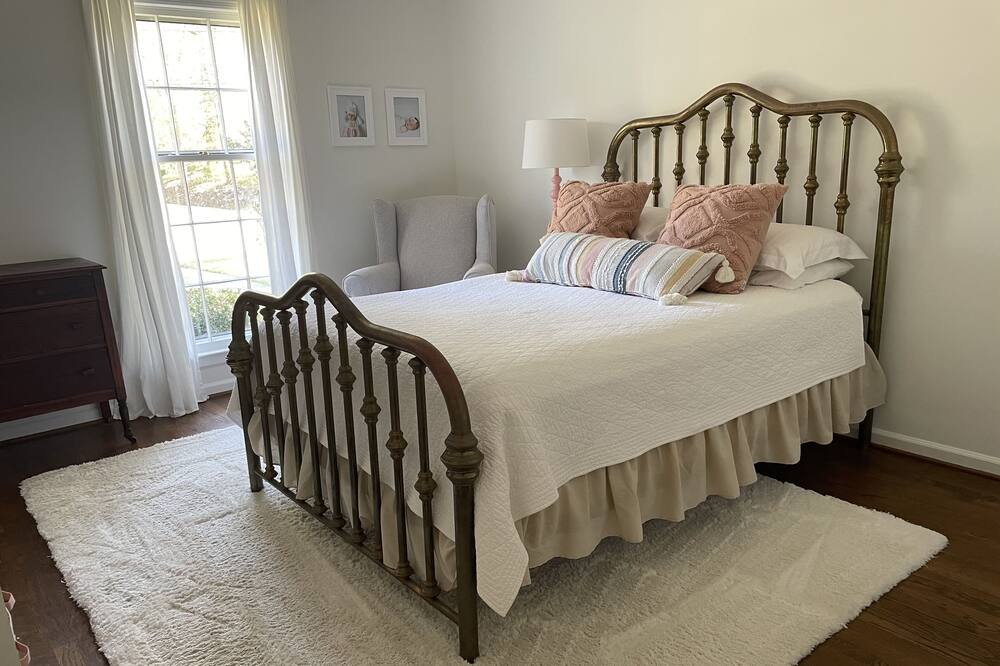 Photo of Bedroom in Montclair