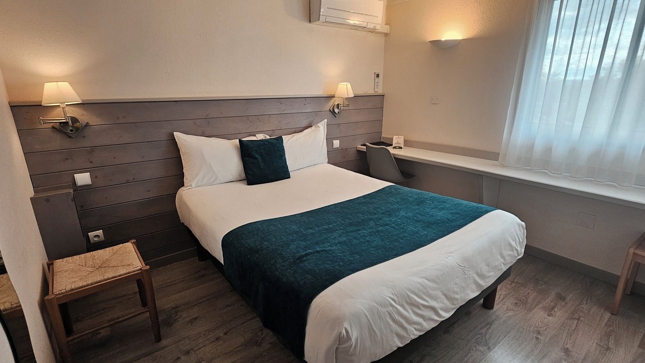 Photo of Bedroom in Graulhet