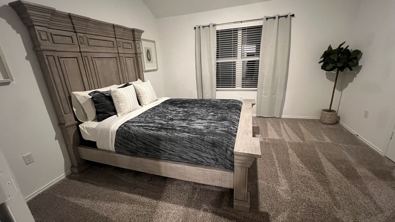Photo of Bedroom in Stony Ridge North