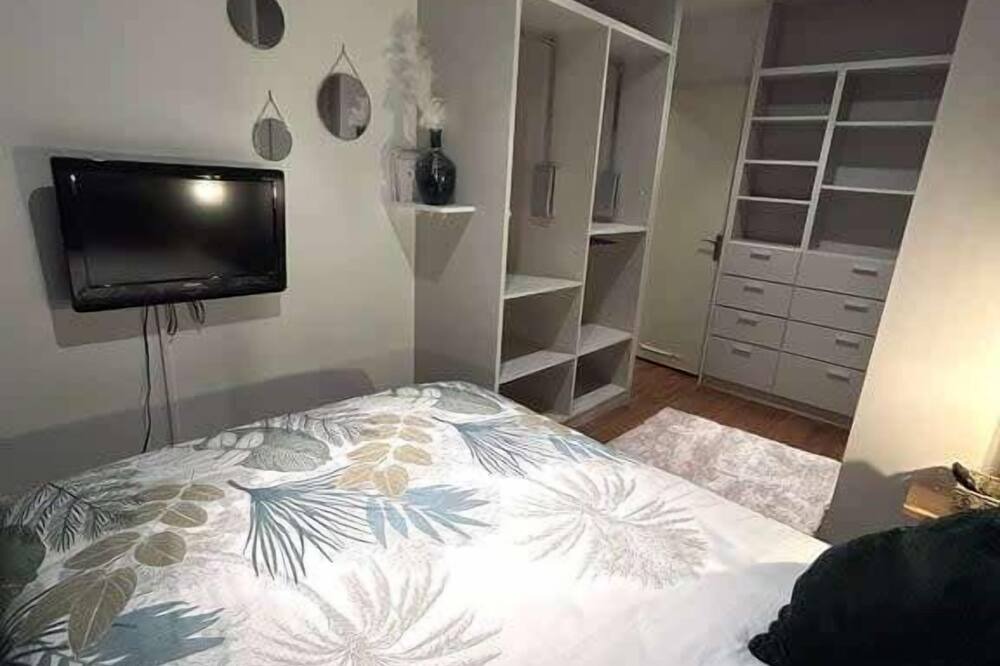 Photo of Bedroom in Vouneuil-sous-Biard