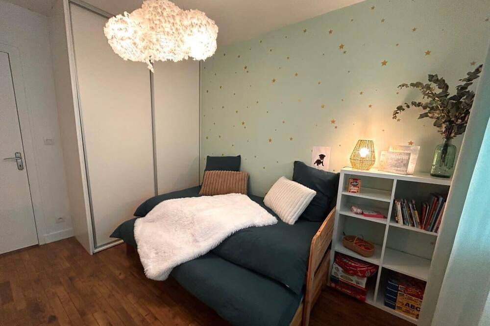 Photo of Bedroom in Vouneuil-sous-Biard