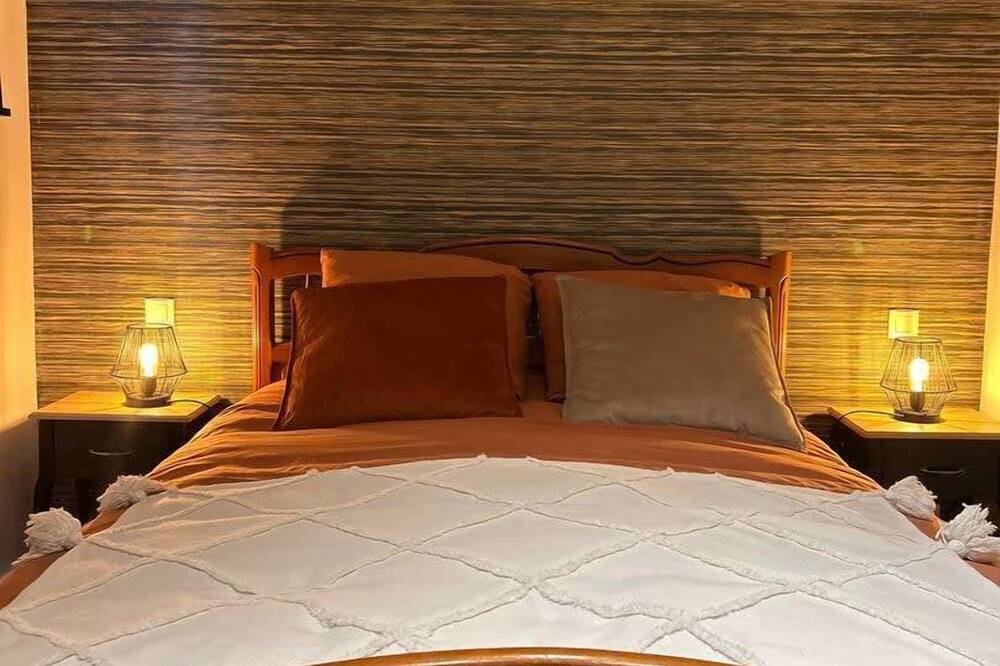 Photo of Bedroom in Vouneuil-sous-Biard