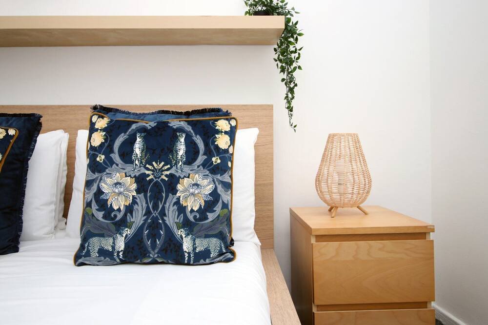 Photo of Bedroom in Penarth