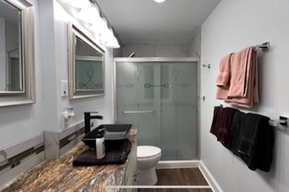 Photo of Bathroom in Weatherford