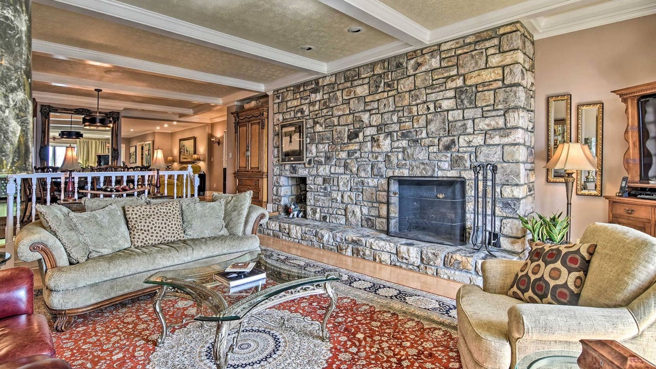 Photo of Livingroom in Boone