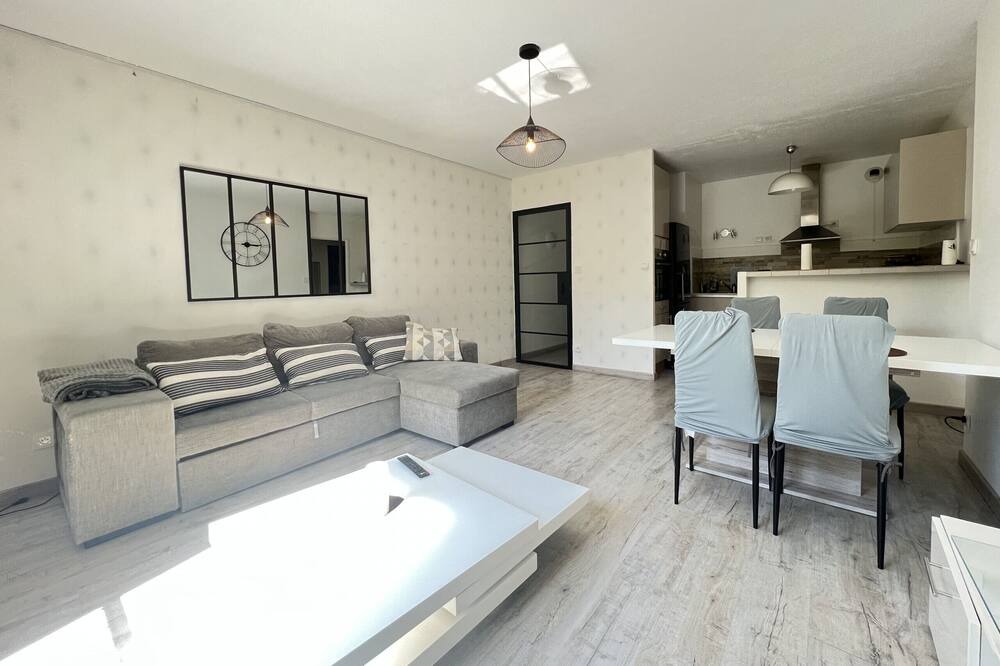 Photo of Livingroom in Cugnaux