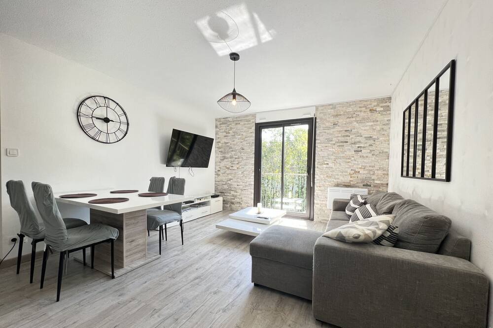 Photo of Livingroom in Cugnaux