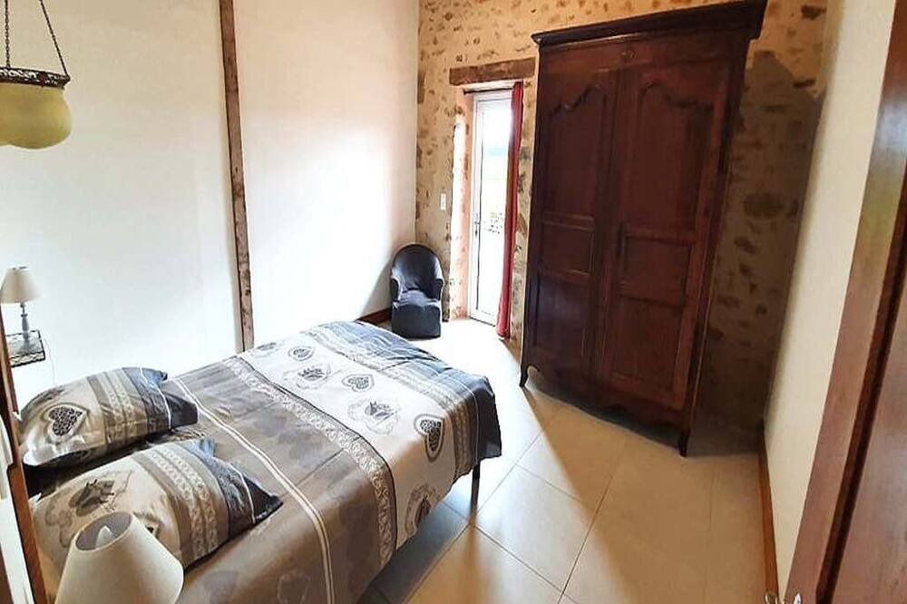 Photo of Bedroom in Lourouer-Saint-Laurent