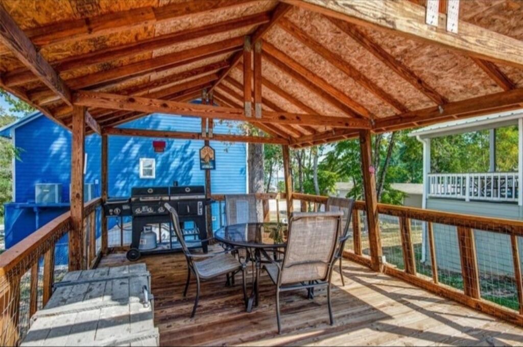Photo of Patio Balcony in Pointblank