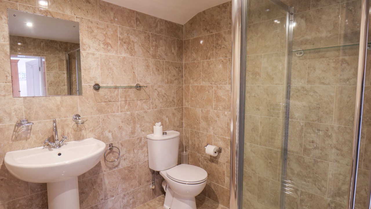 Photo of Bathroom in Reighton