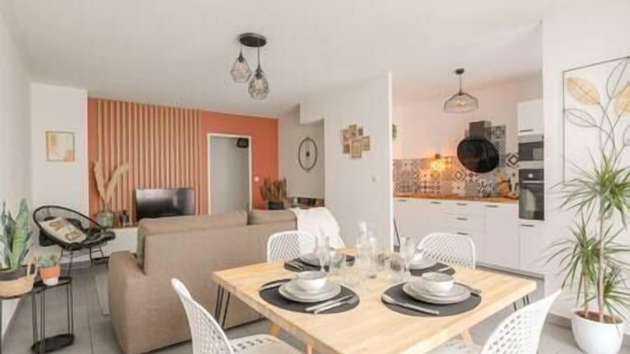 Photo of Others in Grand Clement