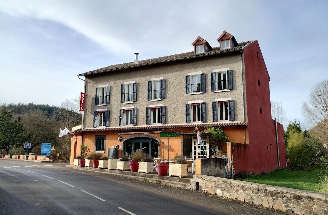 Photo of Outdoor in Blesle