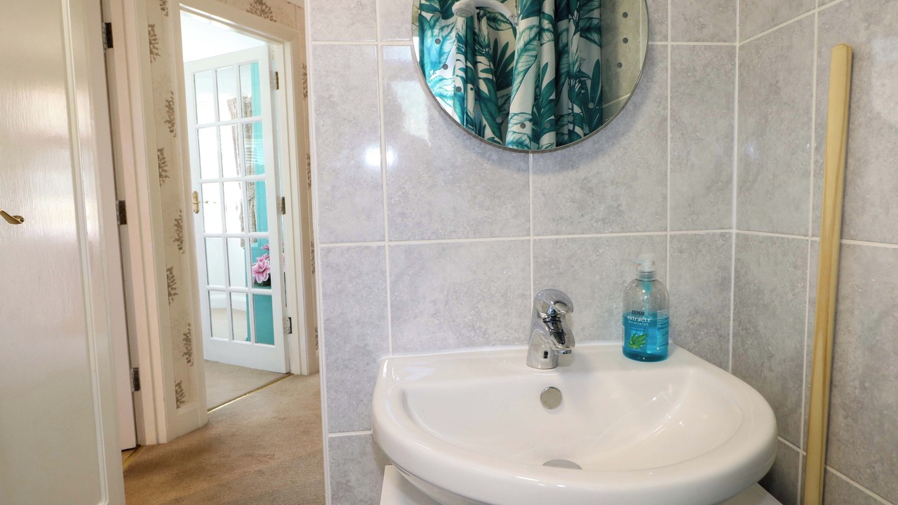 Photo of Bathroom in Hailsham