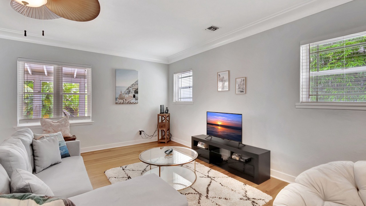 Photo of Livingroom in Tarpon River