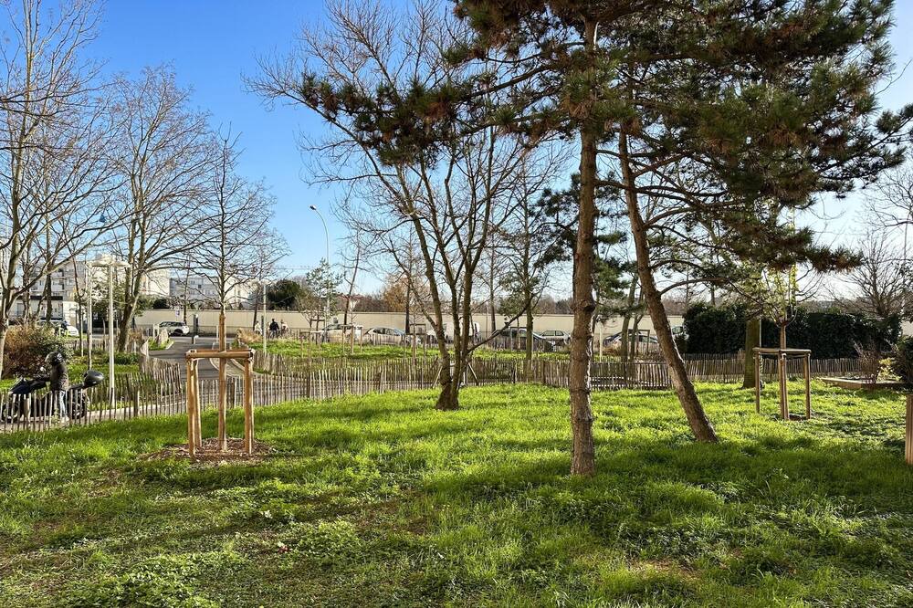 Photo of Outdoor in Issy-les-Moulineaux