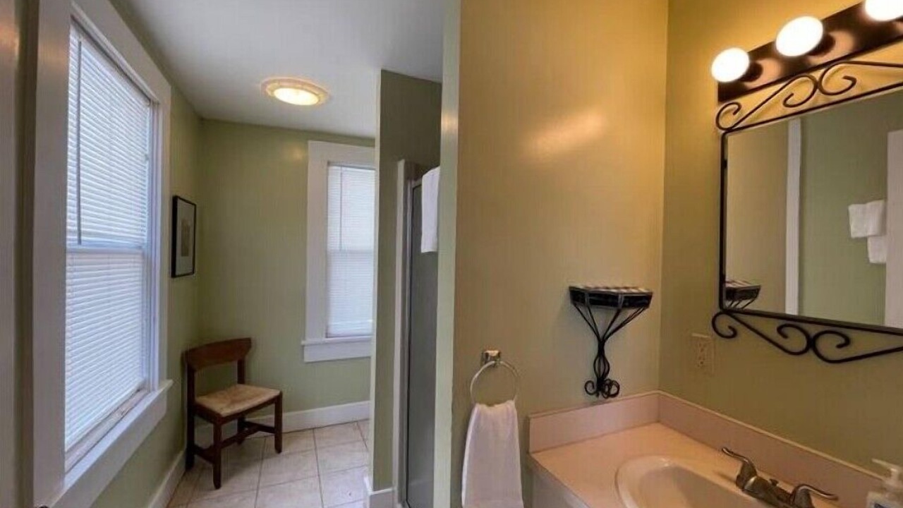 Photo of Bathroom in Walpole