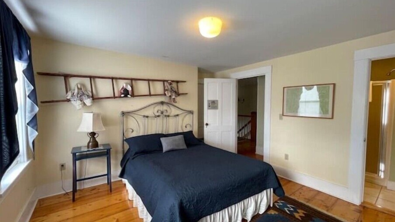 Photo of Others in Walpole