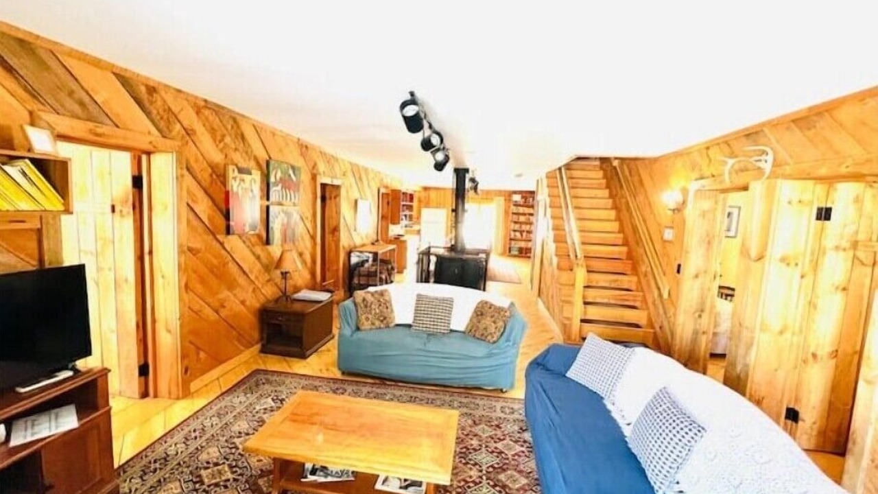 Photo of Livingroom in Walpole