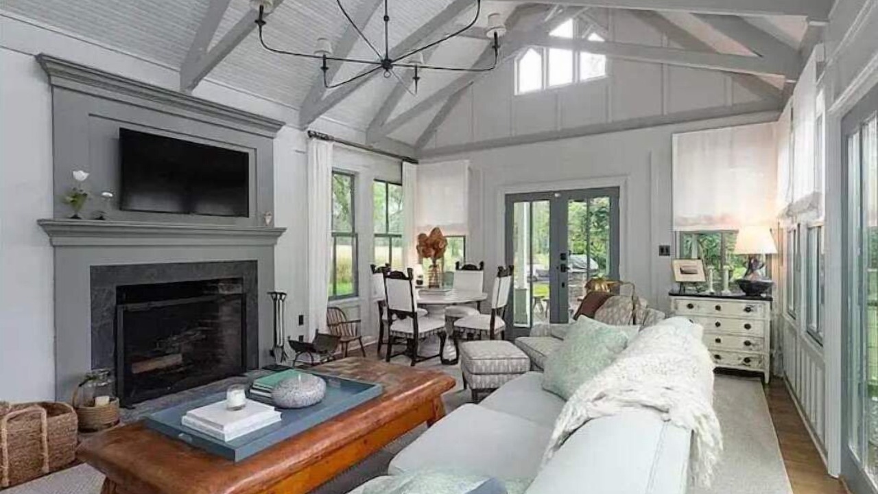 Photo of Livingroom in Germantown