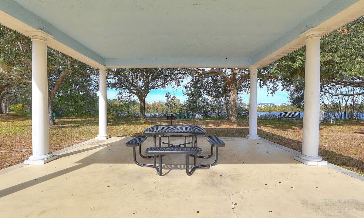Photo of Patio Balcony in Bridgewater Crossing