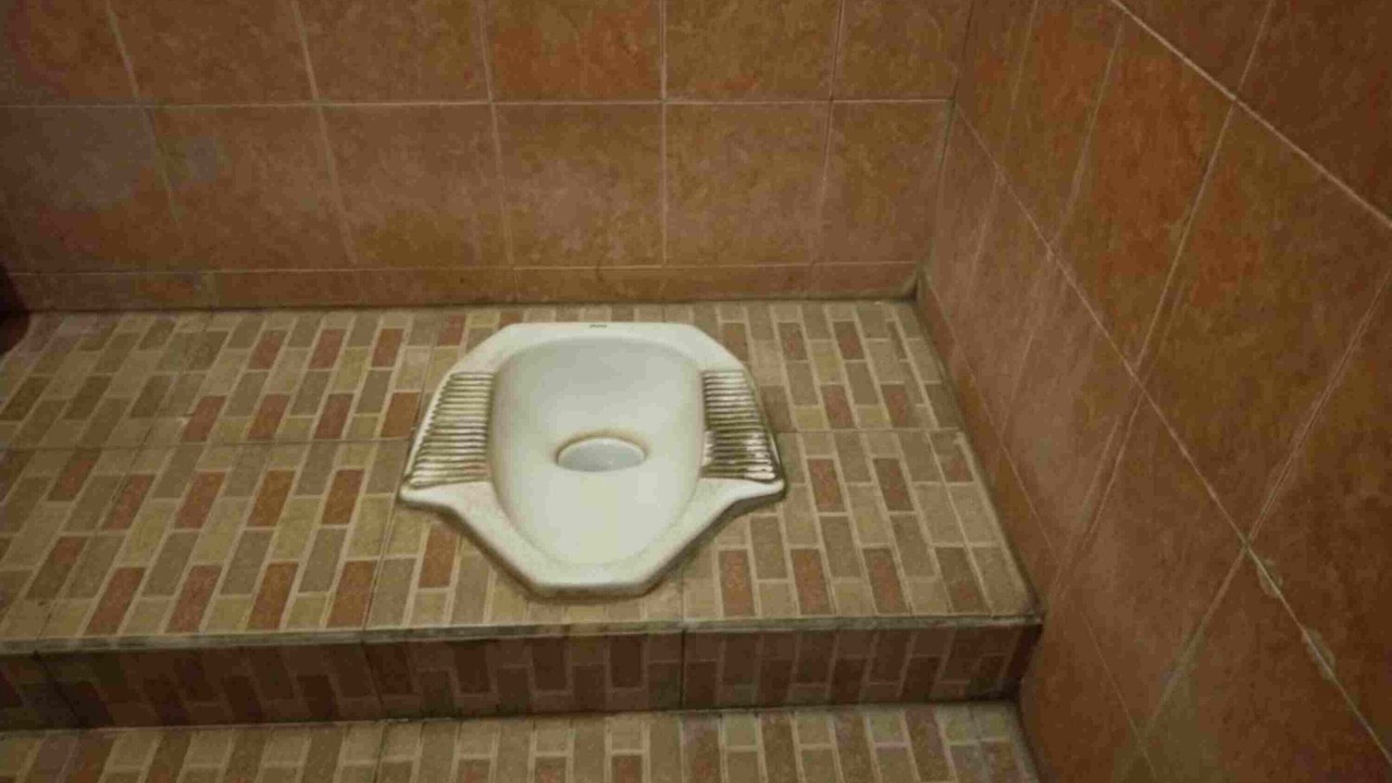 Photo of Bathroom in Kecamatan Kuripan