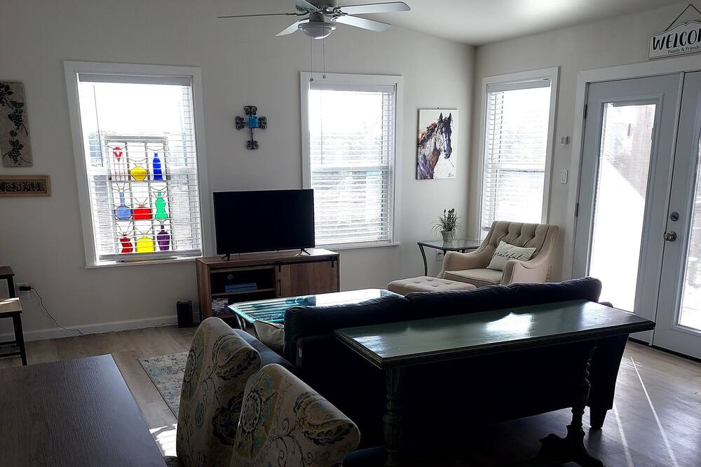Photo of Bedroom in Spring Branch