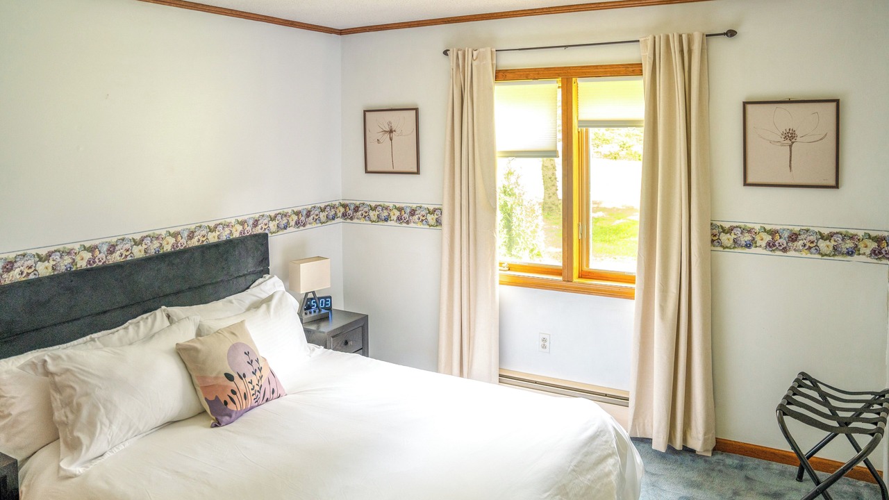 Photo of Others in Bennington