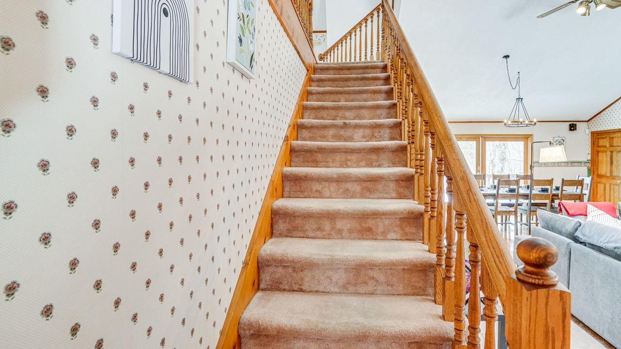 Photo of Others in Bennington