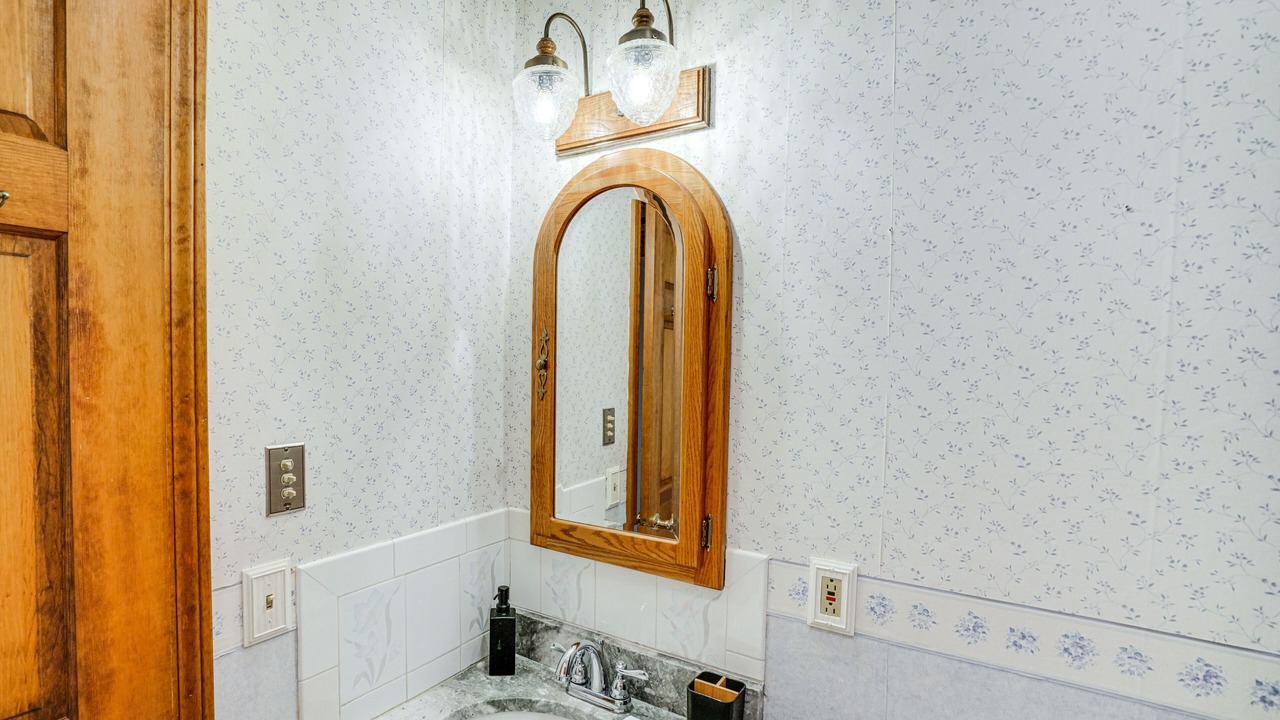 Photo of Others in Bennington