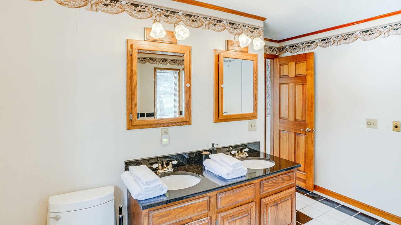 Photo of Others in Bennington