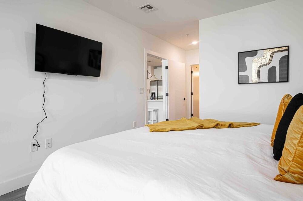 Photo of Others in Constable Hook