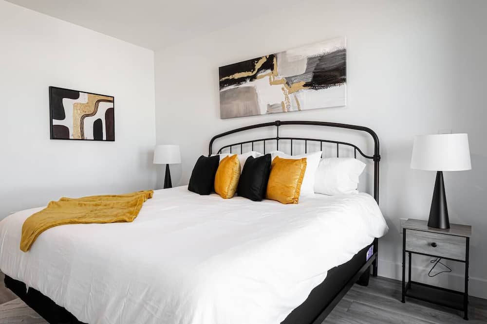 Photo of Others in Constable Hook