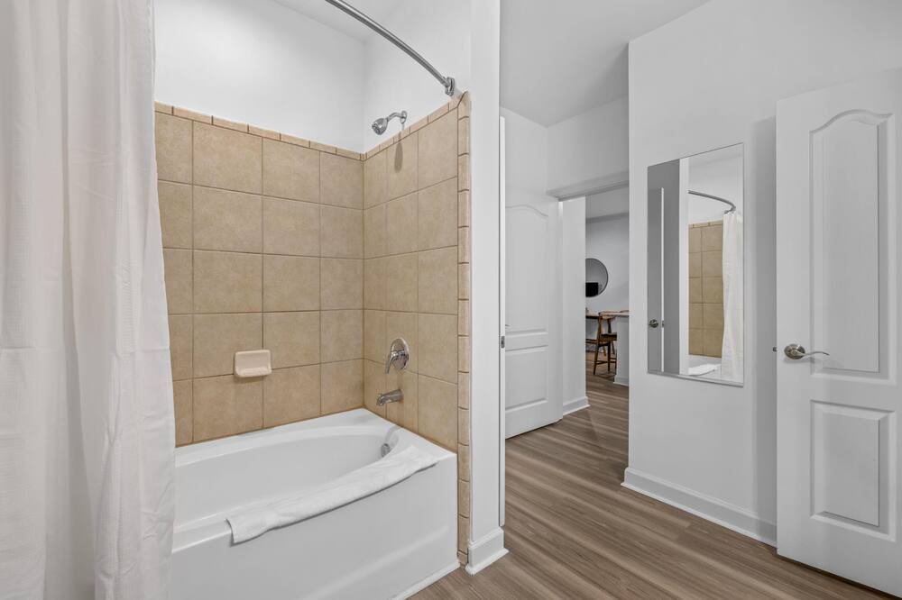 Photo of Bathroom in North Druid Hills