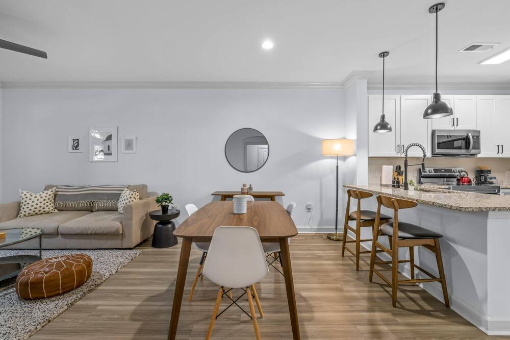 Photo of Others in North Druid Hills