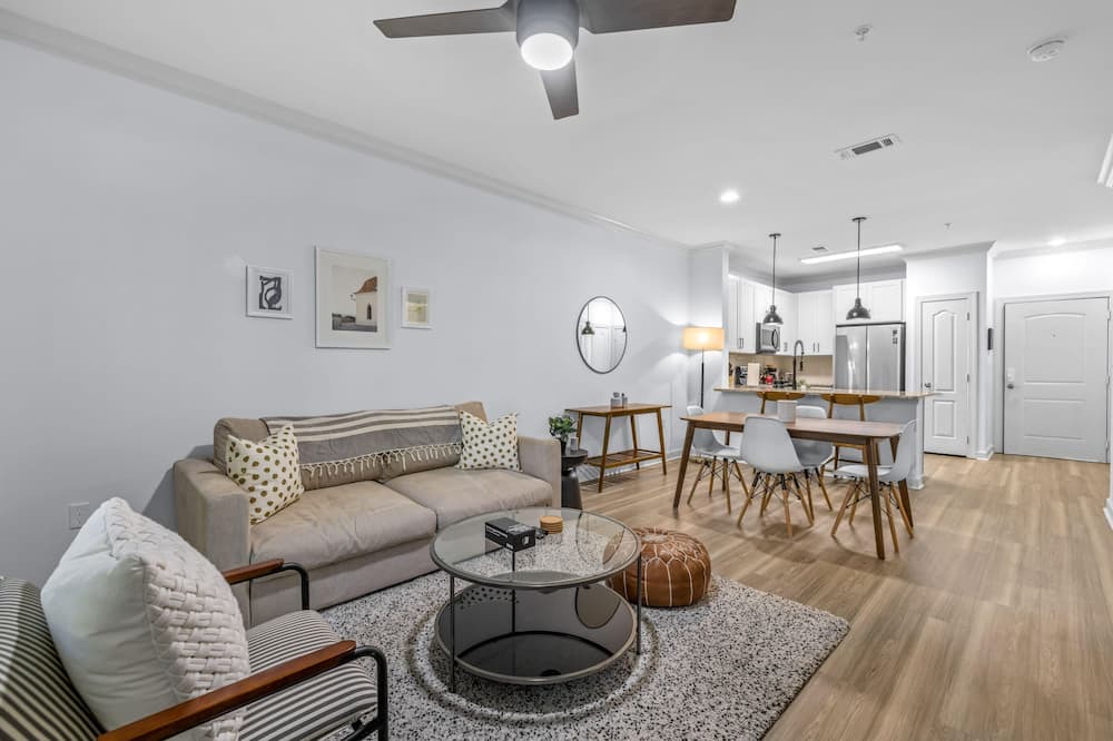 Photo of Bedroom in North Druid Hills