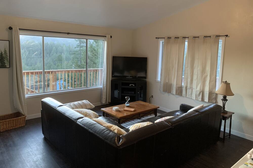 Photo of Others in Willits