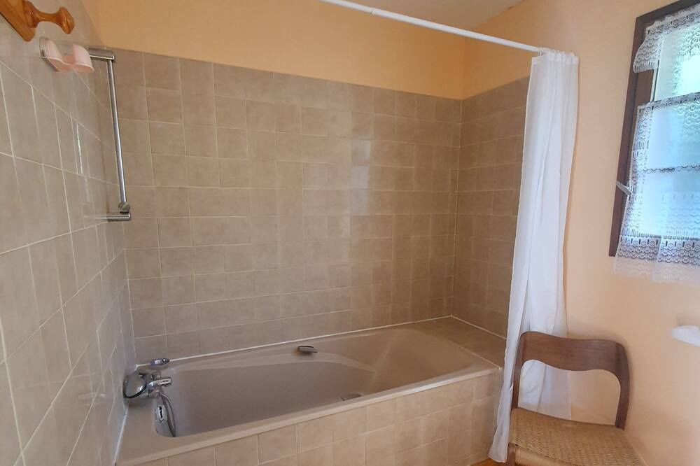 Photo of Bathroom in Vieussan