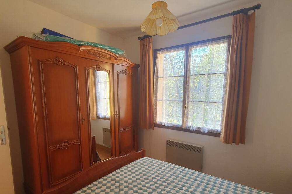 Photo of Bedroom in Vieussan